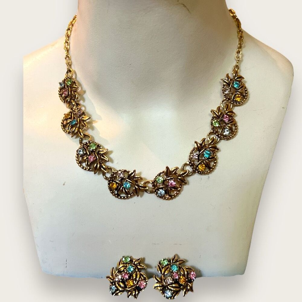1950’s Vintage Gold Plated Rhinestone Necklace | Screw-back Earrings